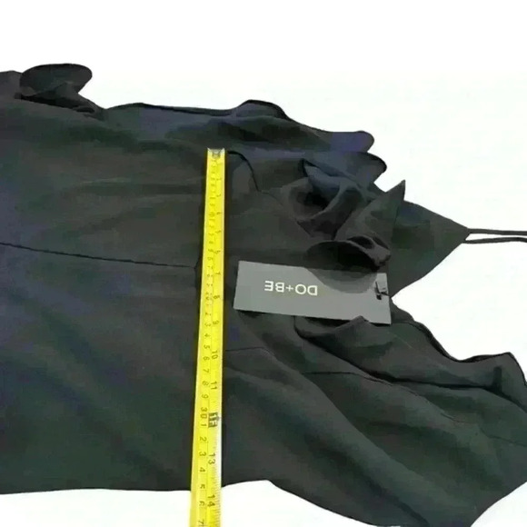 NWT DO+BE Wide Leg Ruffle Black Jumpsuit Romper Classic Event Party Night Out M - Picture 10 of 13